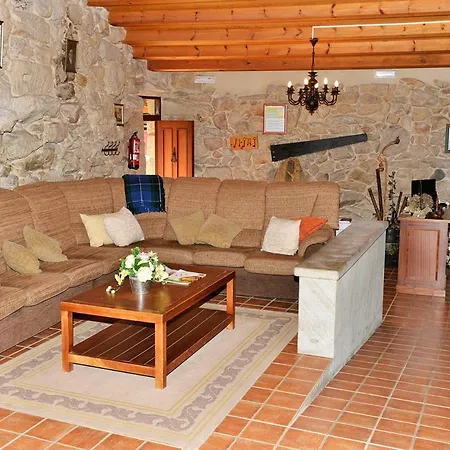 Cobres Sleeps 14 With Pool And Air Con Santa Cristina De Cobres